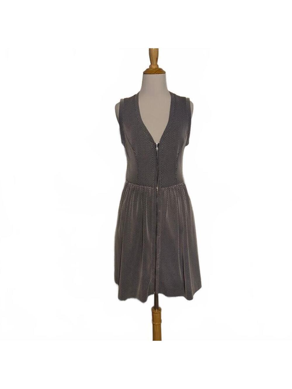 Sandro Paris Black and White Fit and Flare front zip V neck dress